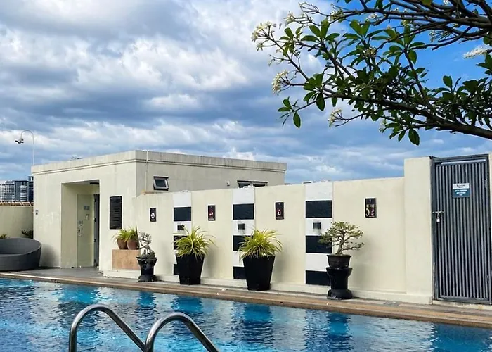 Cozy Bgc Venice Grand Canal Staycation