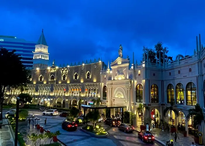 Cozy Bgc Venice Grand Canal Staycation 4*